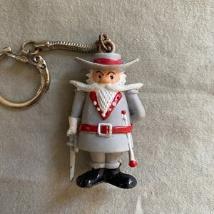 Set of (2) Vtg Keychains Southern General & Die Cast Mini Cannon Key Rings
